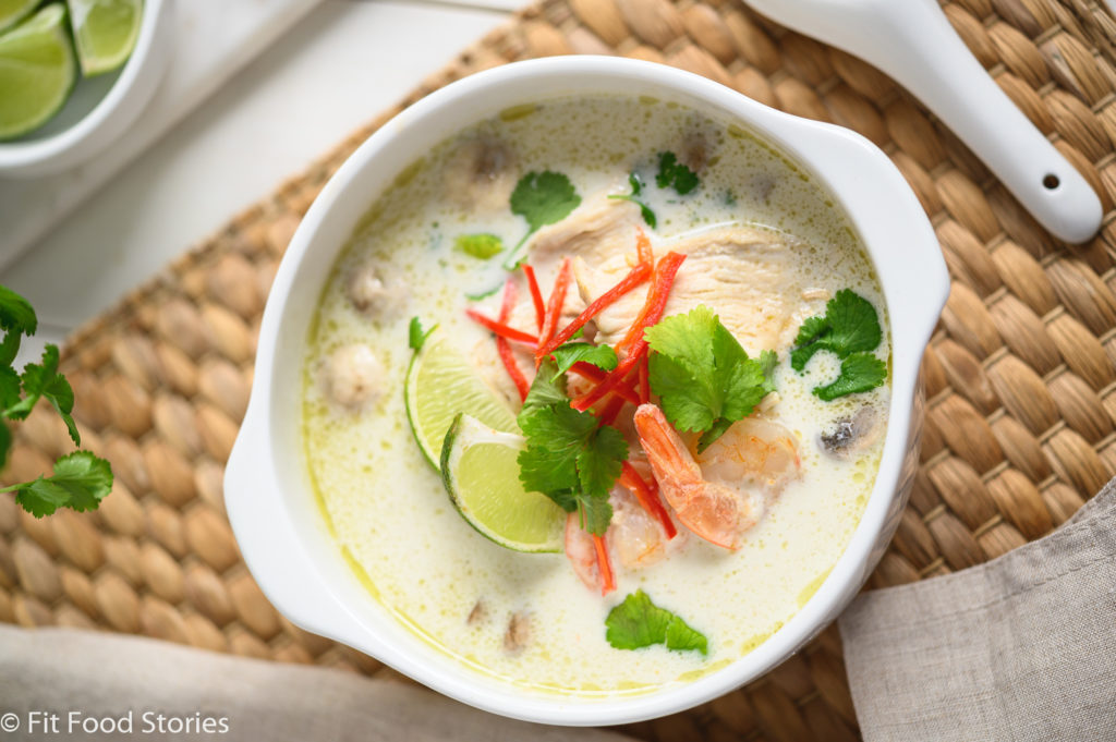 Tajska zupa Tom Kha Fit Food Stories Kuchnia azjatycka